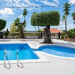 Casa Laranja Three Bedroom * Loulé