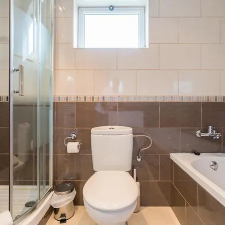 Casa Laranja Three Bedroom