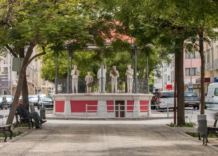 Casa Laranja Three Bedroom * ローレ