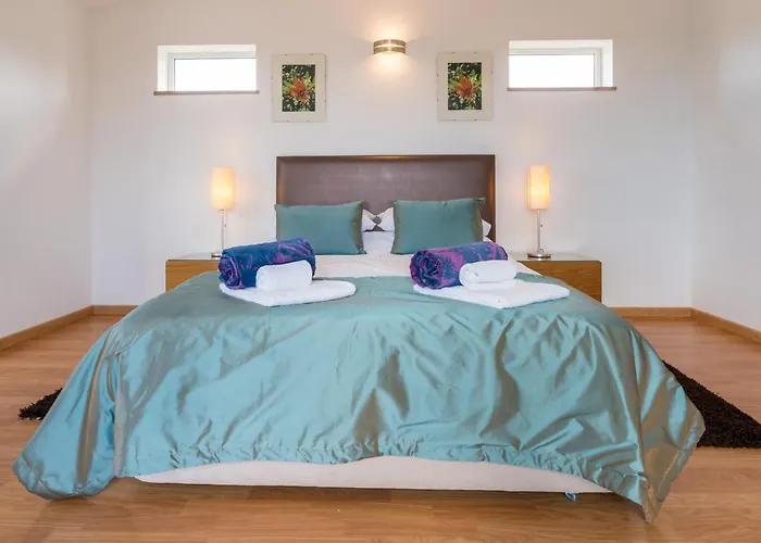 Casa Laranja Three Bedroom * ローレ