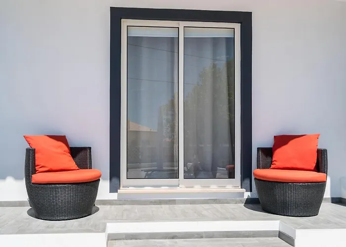 Casa Laranja Three Bedroom ヴィラ