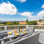 Вилла Casa Laranja Three Bedroom *
