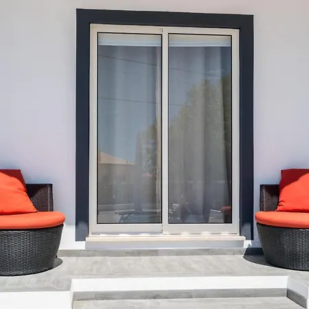 Casa Laranja Three Bedroom Villa