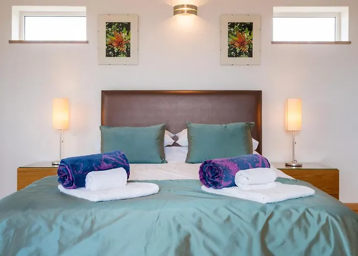 Casa Laranja Three Bedroom *