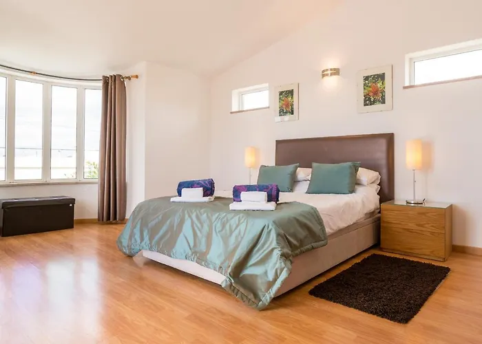 Casa Laranja Three Bedroom