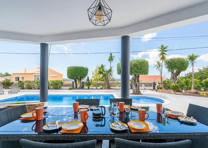 ヴィラ Casa Laranja Three Bedroom *