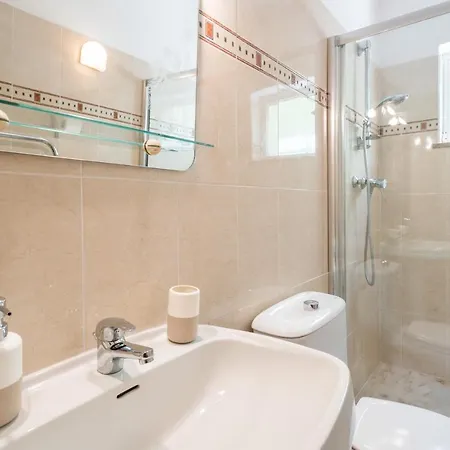 Вилла Casa Laranja Three Bedroom