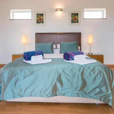 Casa Laranja Three Bedroom * Лоле