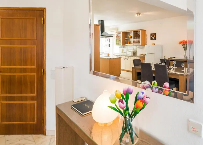 Casa Laranja Three Bedroom Loulé